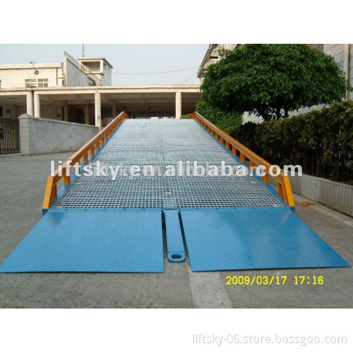 CE Yard ramp / truck ramp / dock leveler